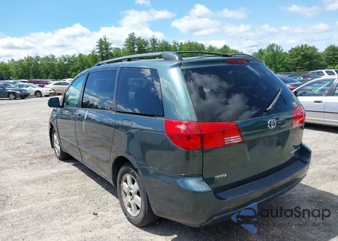 2005 Toyota Sienna Ce/Le z USA, uszkodzony, nr VIN 5TDZA23C45S238606